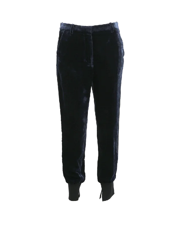 Liquid Velvet Jogger Pant