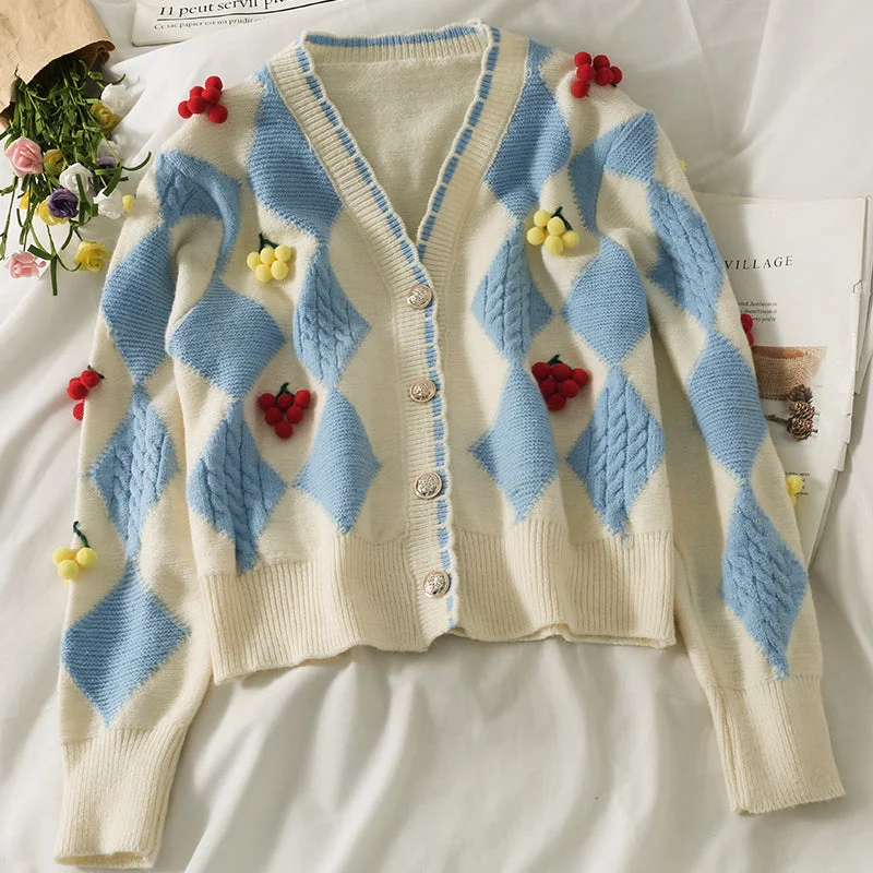 Three dimensional decorative single breasted cardigan long sleeved sweater  1804